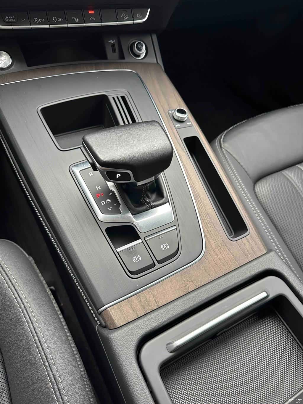 Audi Q5L, 2023 13