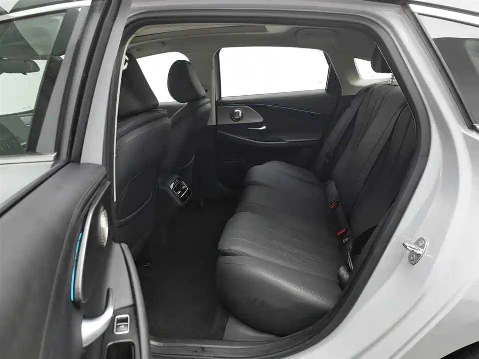 Chery Fulwin Fengyun A8