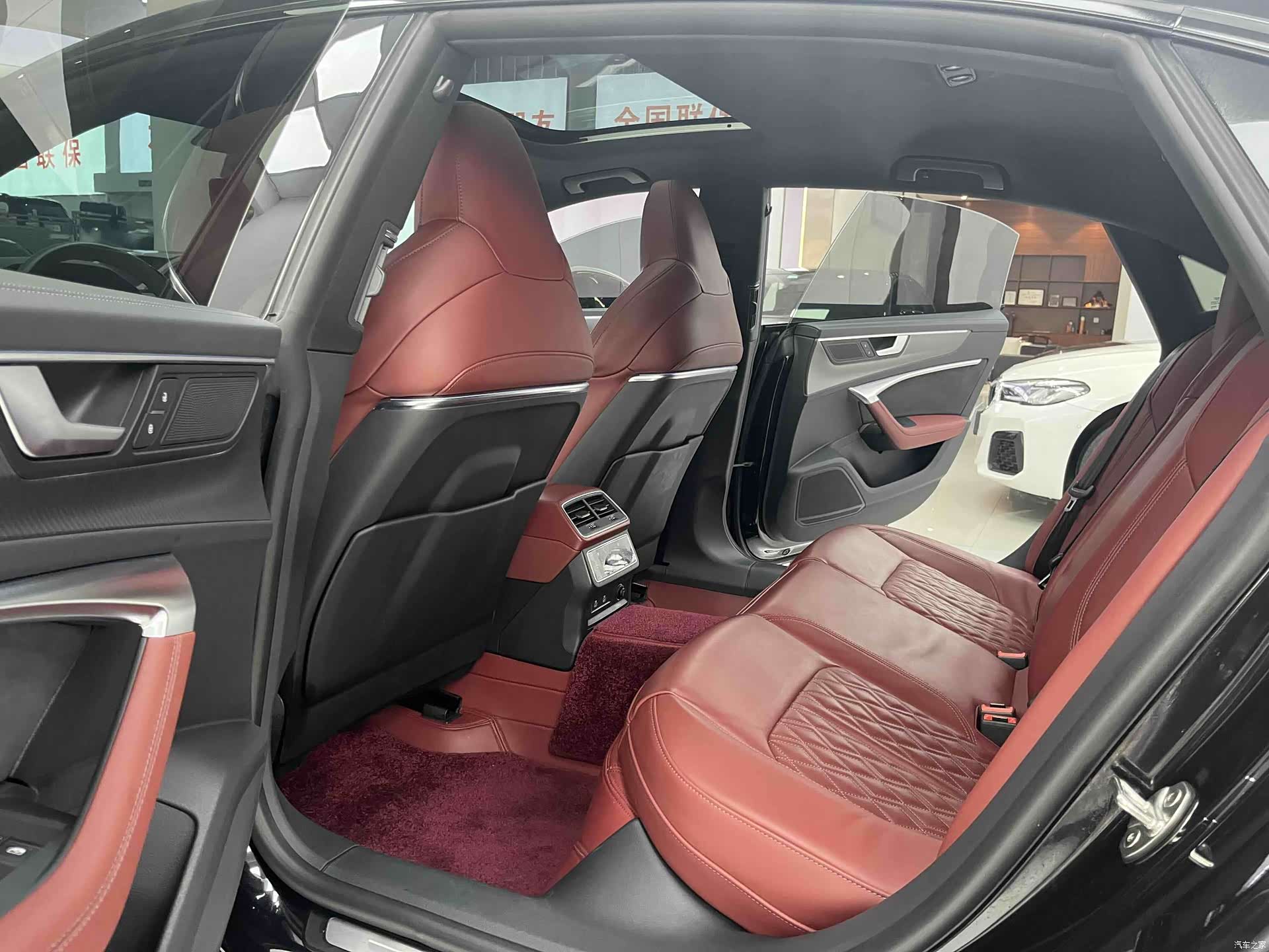 Audi A7L, 2024 10