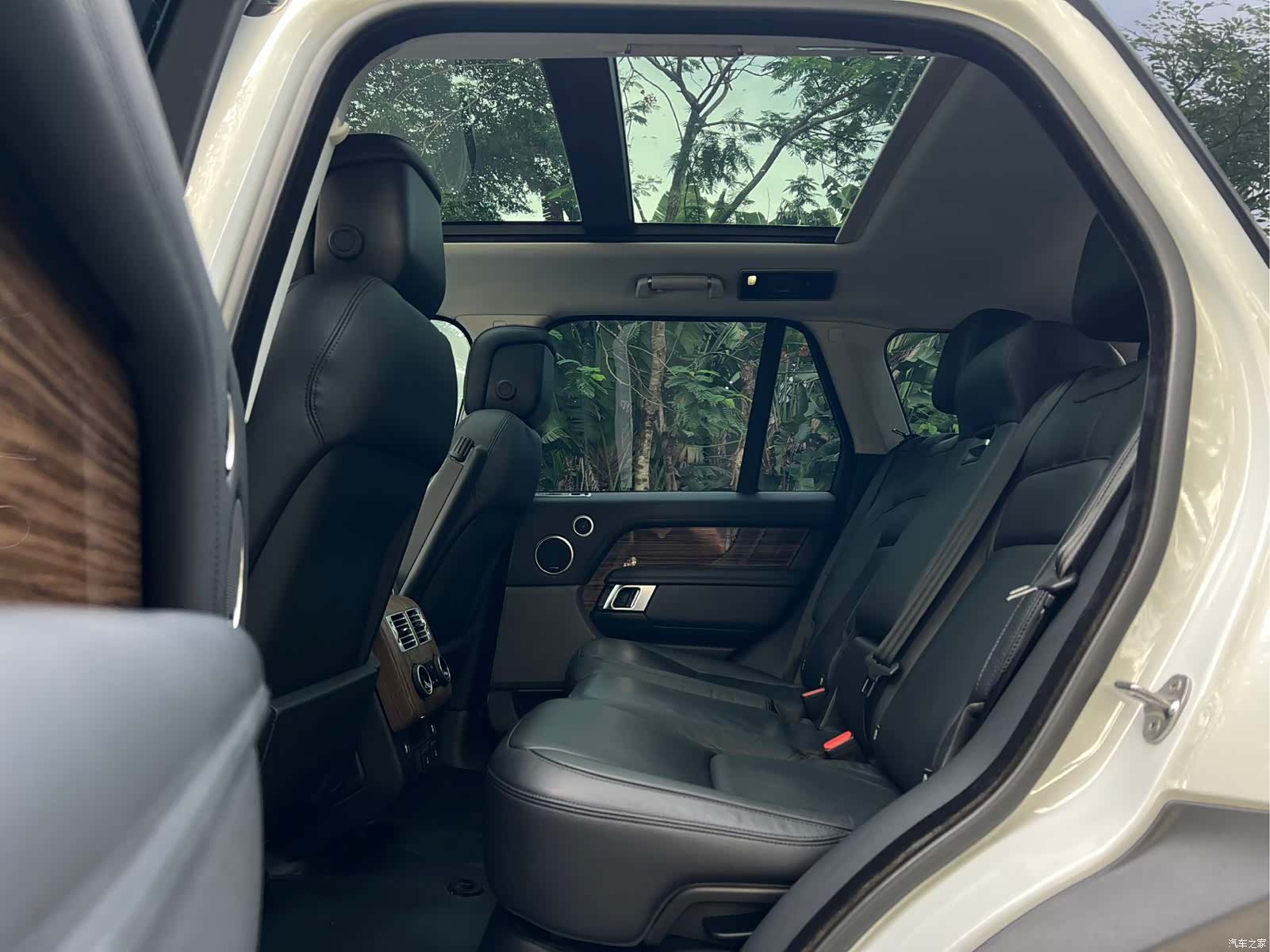 Land Rover Range Rover, 2018 12