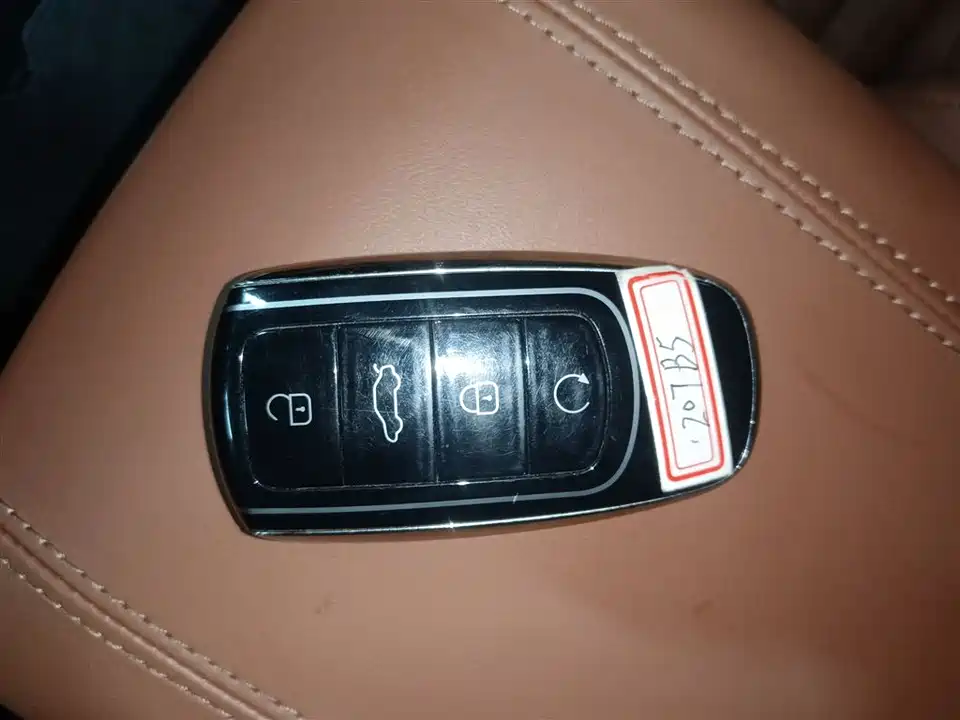 Chery Tiggo 8 PLUS Chery Tiggo 8 PLUS