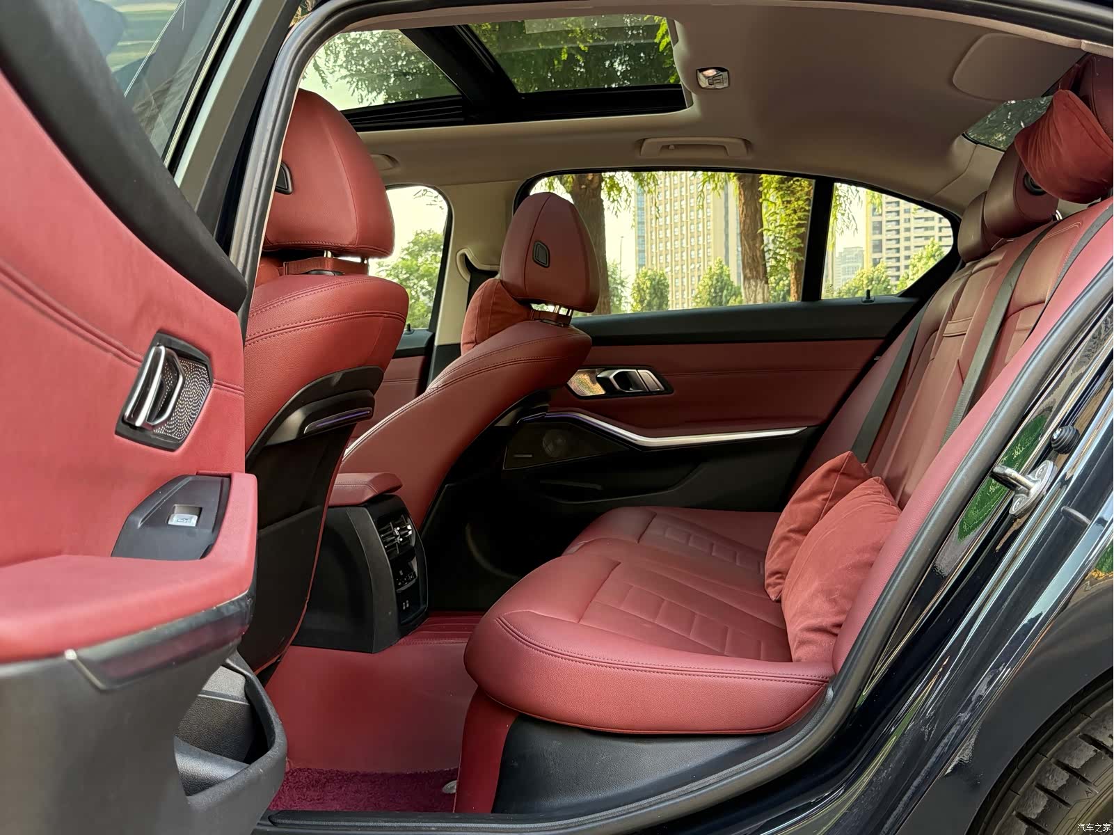 BMW 3 Series, 2020 9