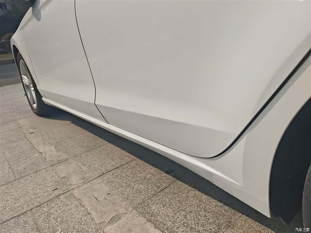 Volkswagen Lamando, 2015 6