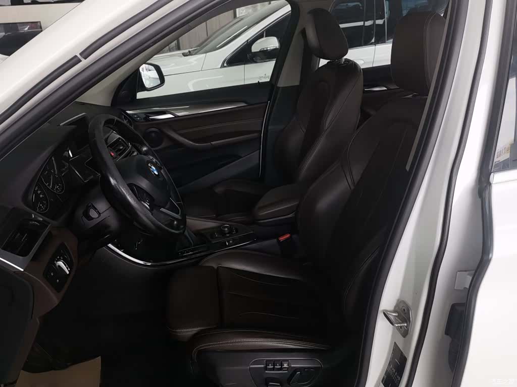 BMW X1, 2017 8