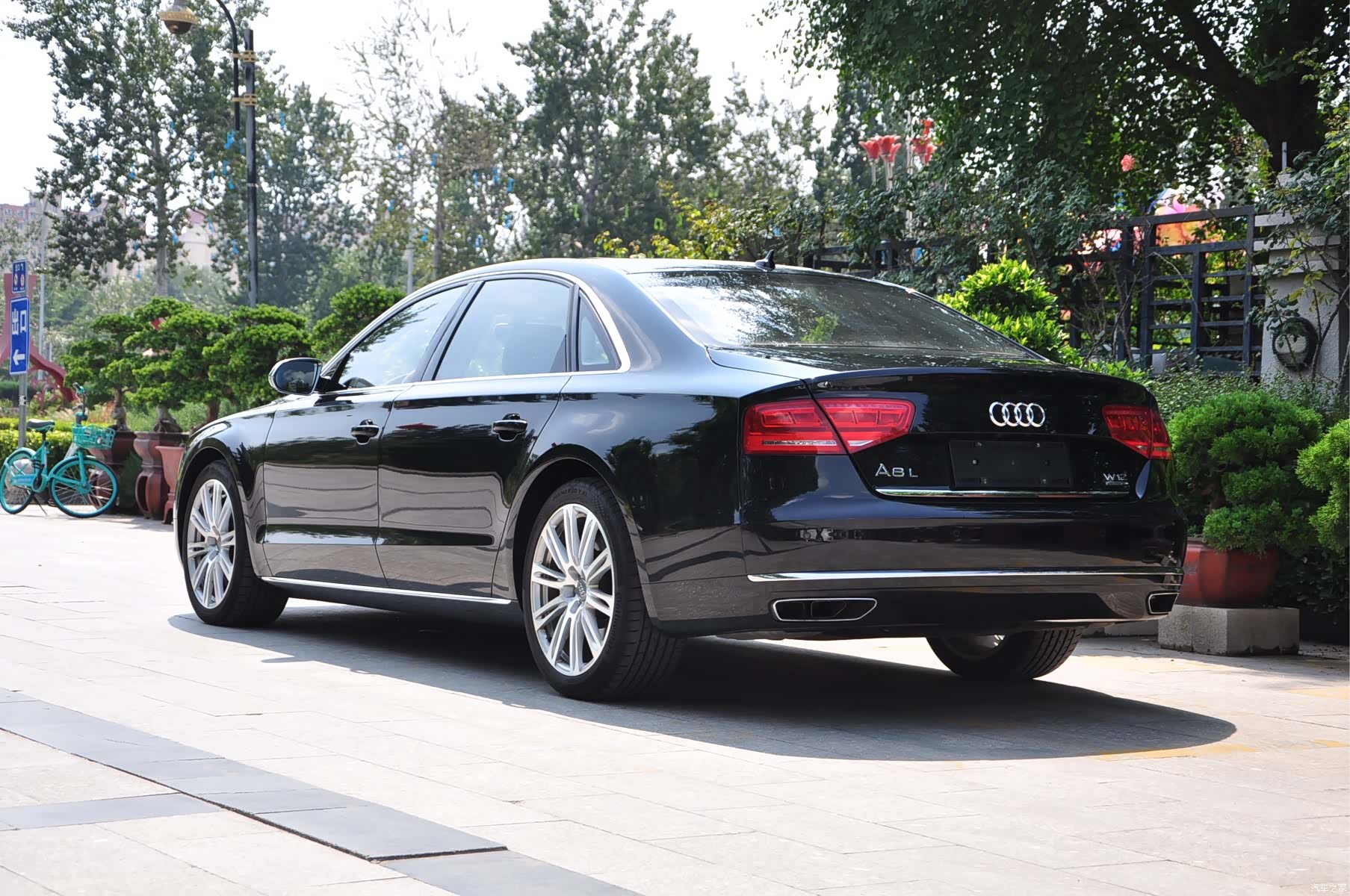 Audi A8L, 2012 4