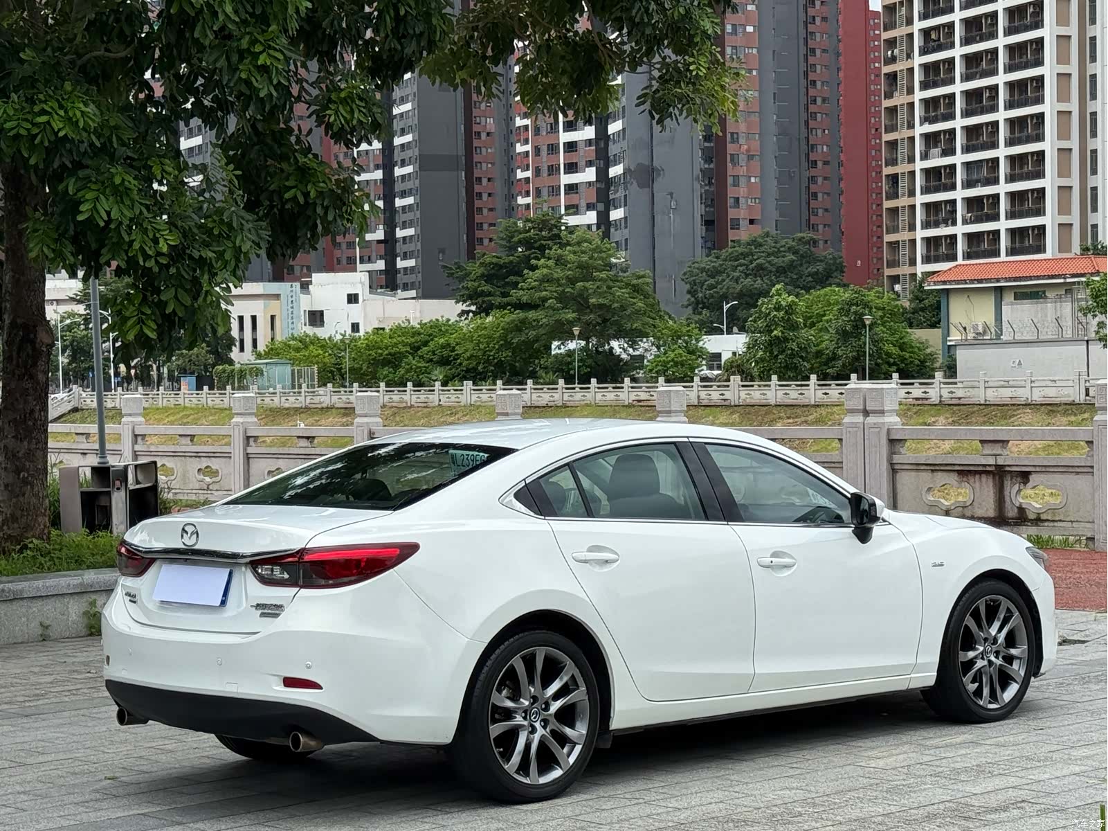 Mazda Atenza, 2017 9
