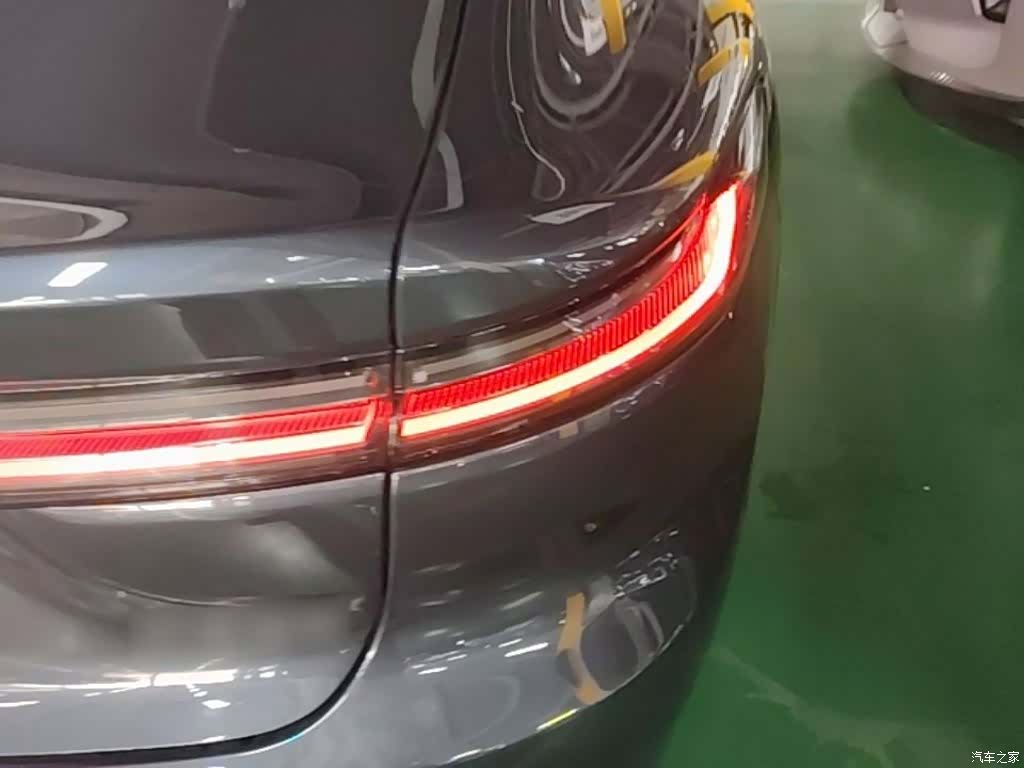 NIO ET7, 2022 8