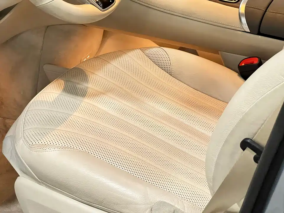 Mercedes-Benz EQS SUV
