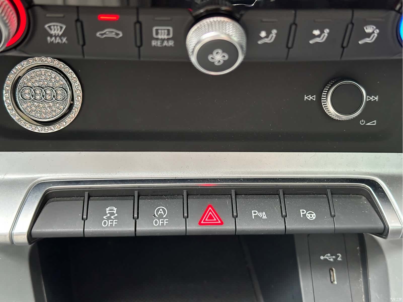 Audi Q3, 2022 12