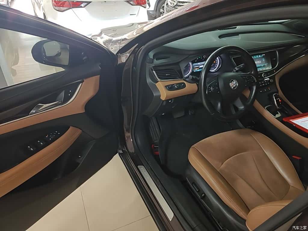 Buick LaCrosse, 2017 16