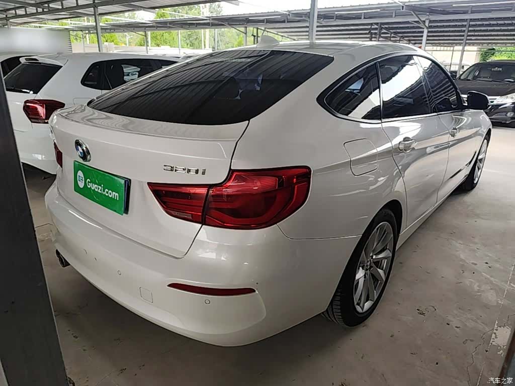 BMW 3 Series, 2018 7