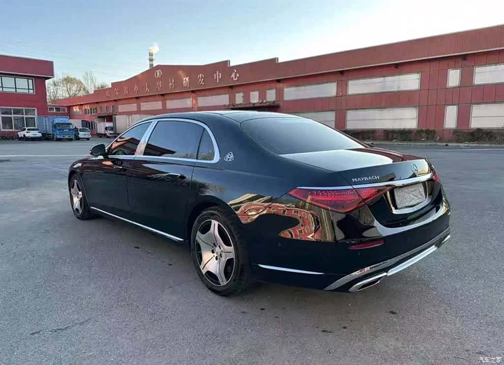 Maybach S-Class, 2023 2