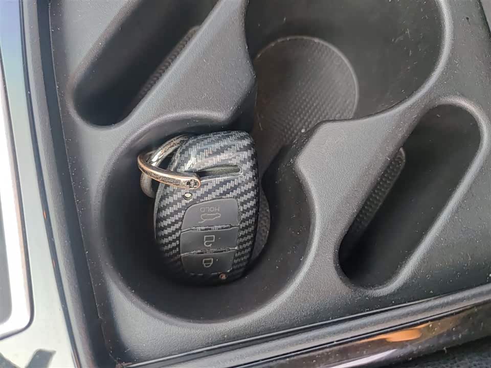 Hyundai Name picture