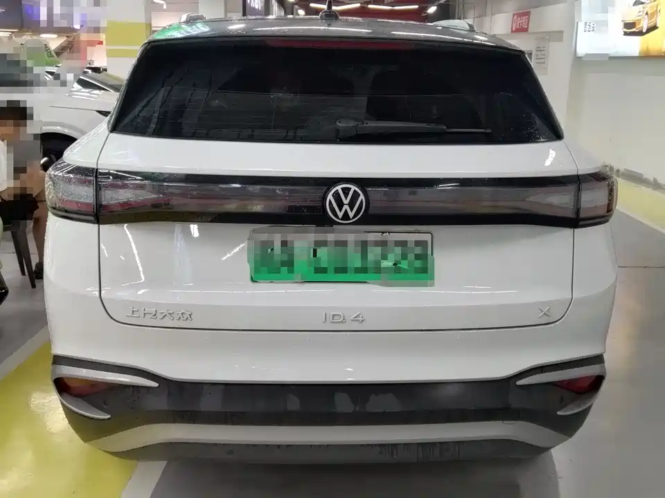 Volkswagen ID.4 X Volkswagen ID.4 X