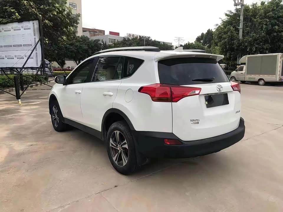 Toyota RAV4 Rongfang