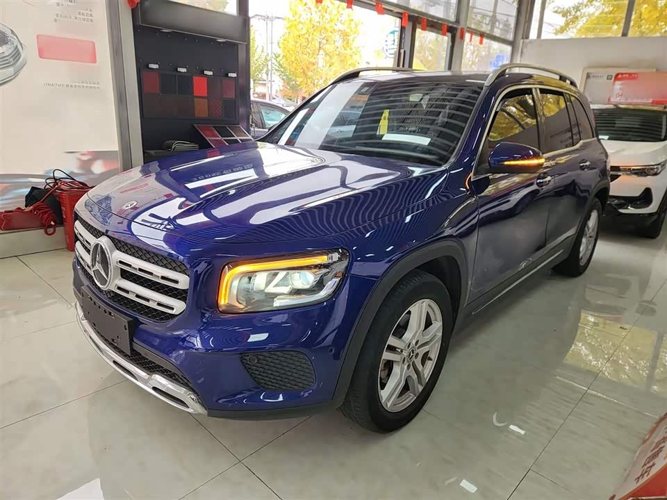 Mercedes-Benz GLB
