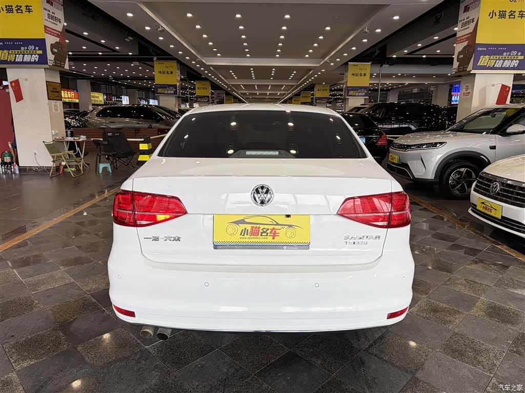 Volkswagen Sagitar, 2015 34