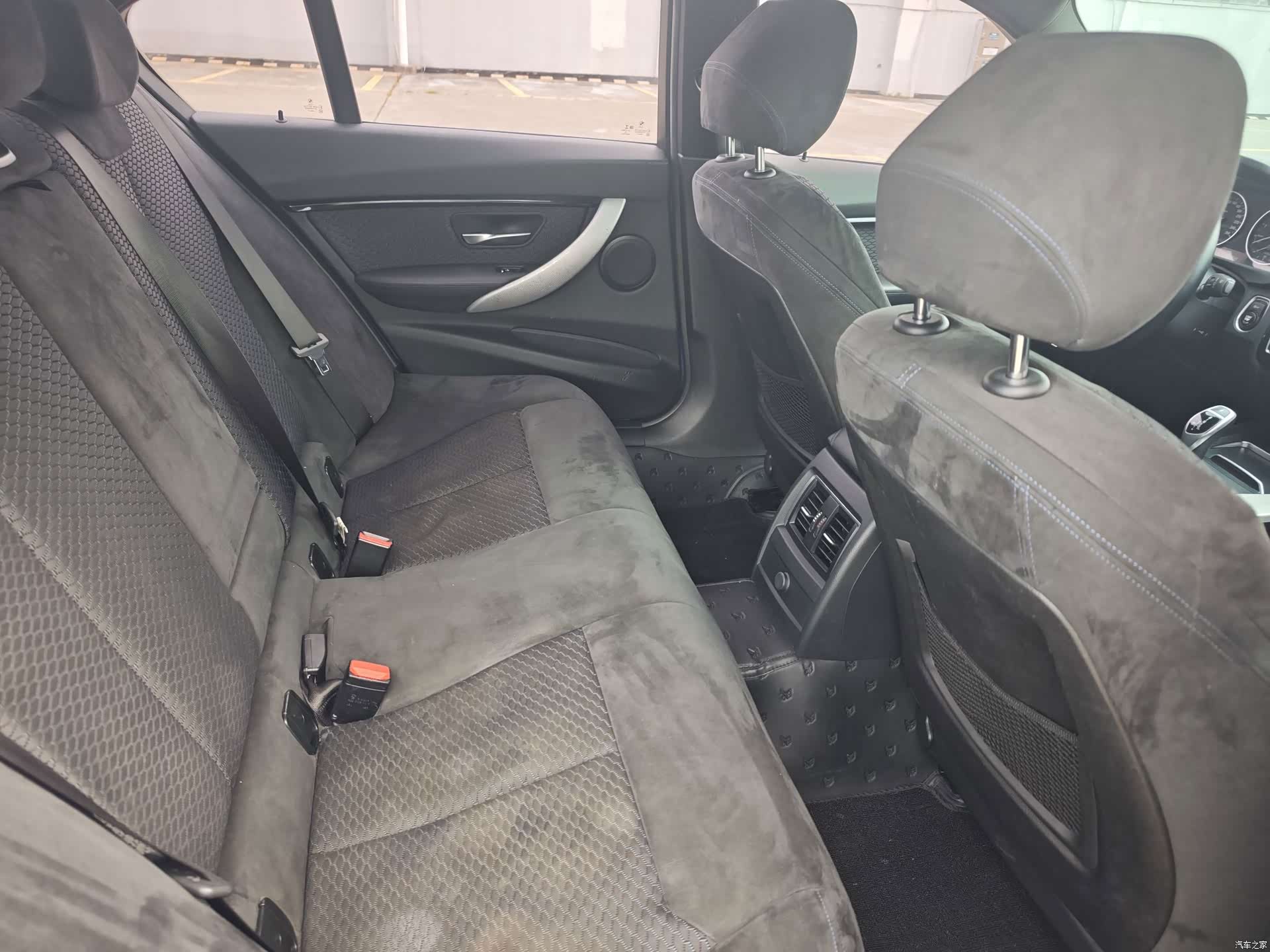 BMW 3 Series, 2017 11