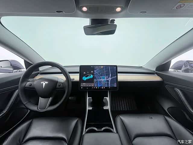 Tesla Model 3, 2020 9
