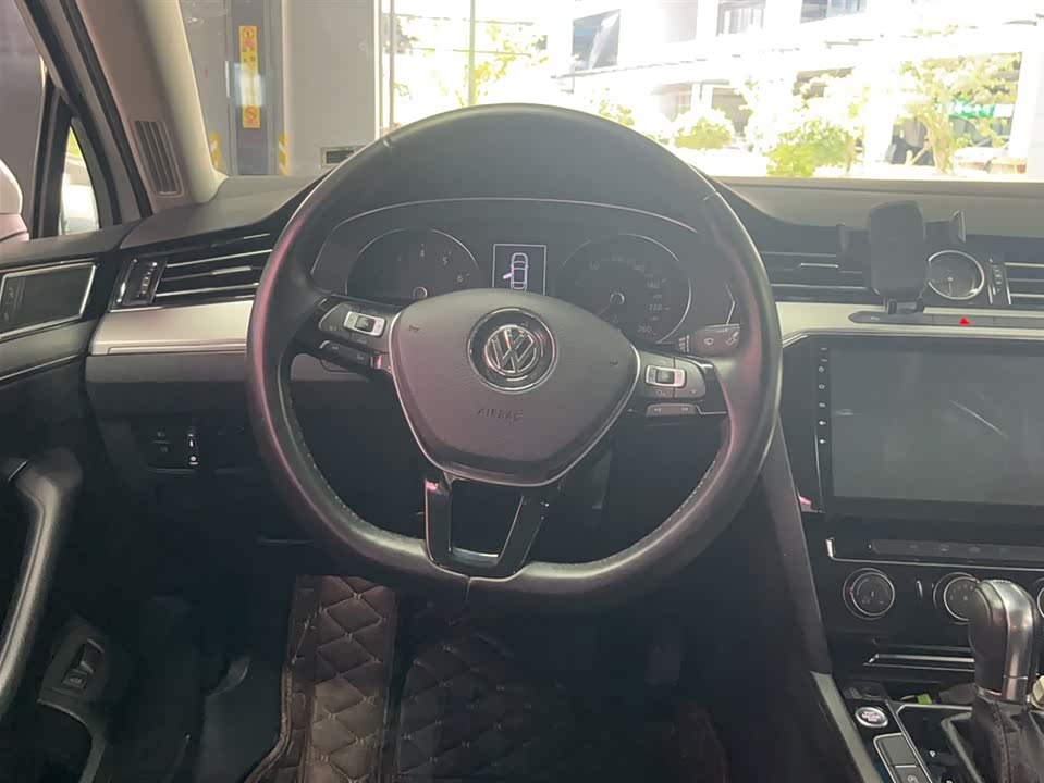 Volkswagen Magotan