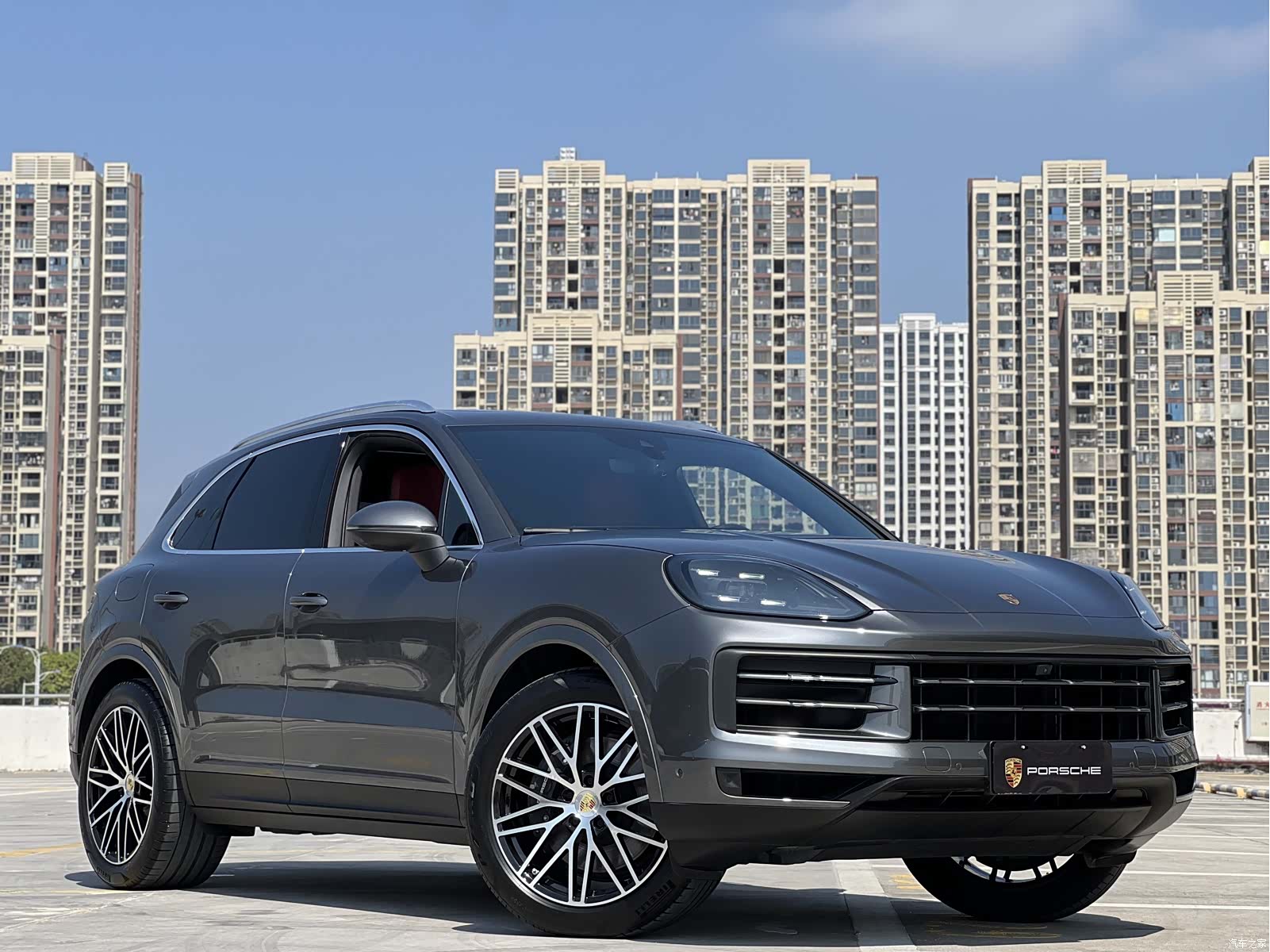 Porsche Cayenne, 2024 3
