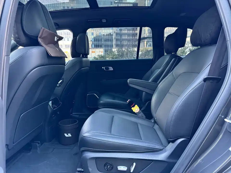 Li Auto Ideal ONE