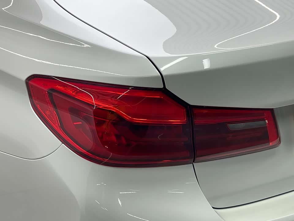 BMW 5 series BMW 5 series