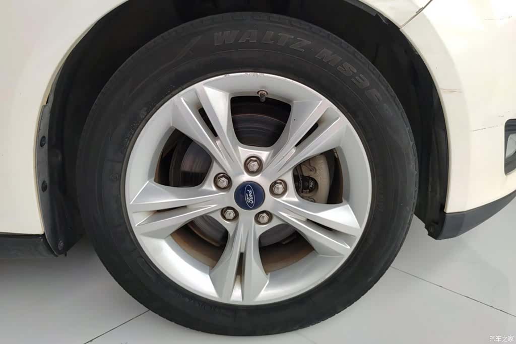 Ford Focus, 2016 6