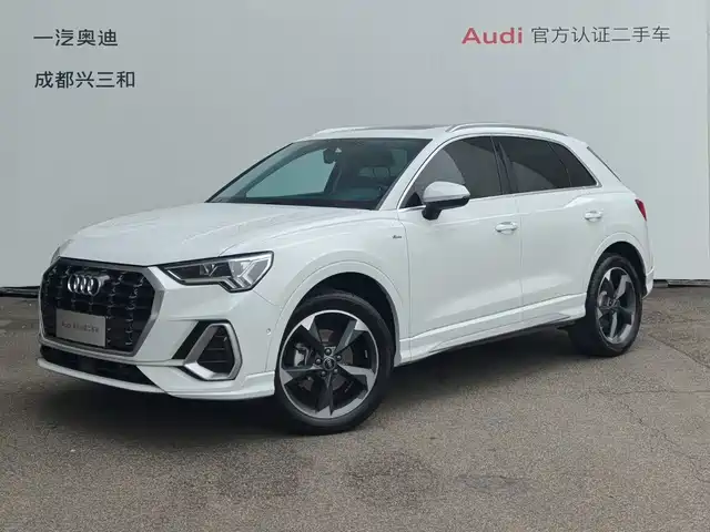 Audi Q3 2022 — купить из Китая под заказ