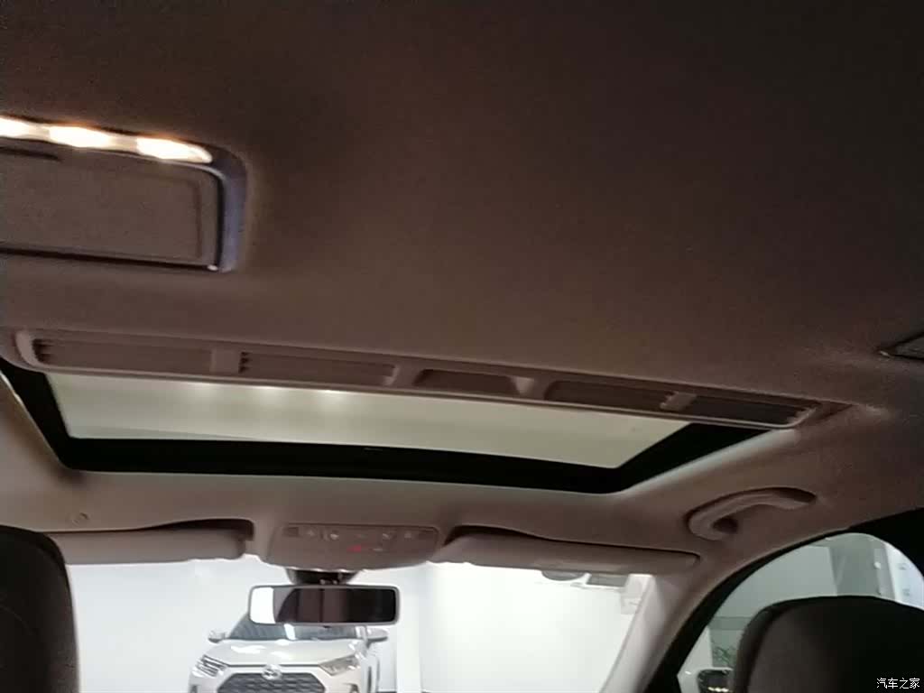 Mercedes-Benz E-Class, 2019 18