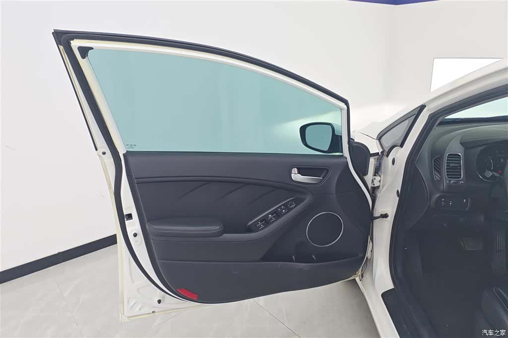 Kia K3, 2018 7