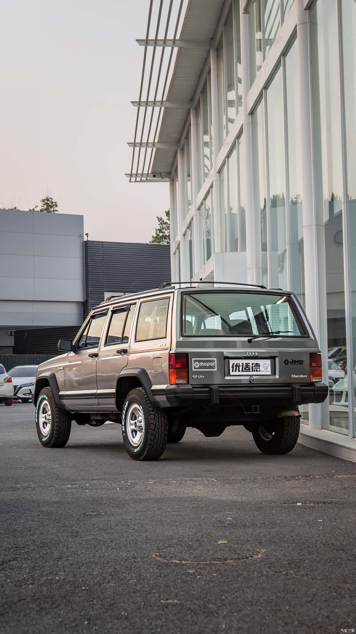 Jeep 02, 2002 3