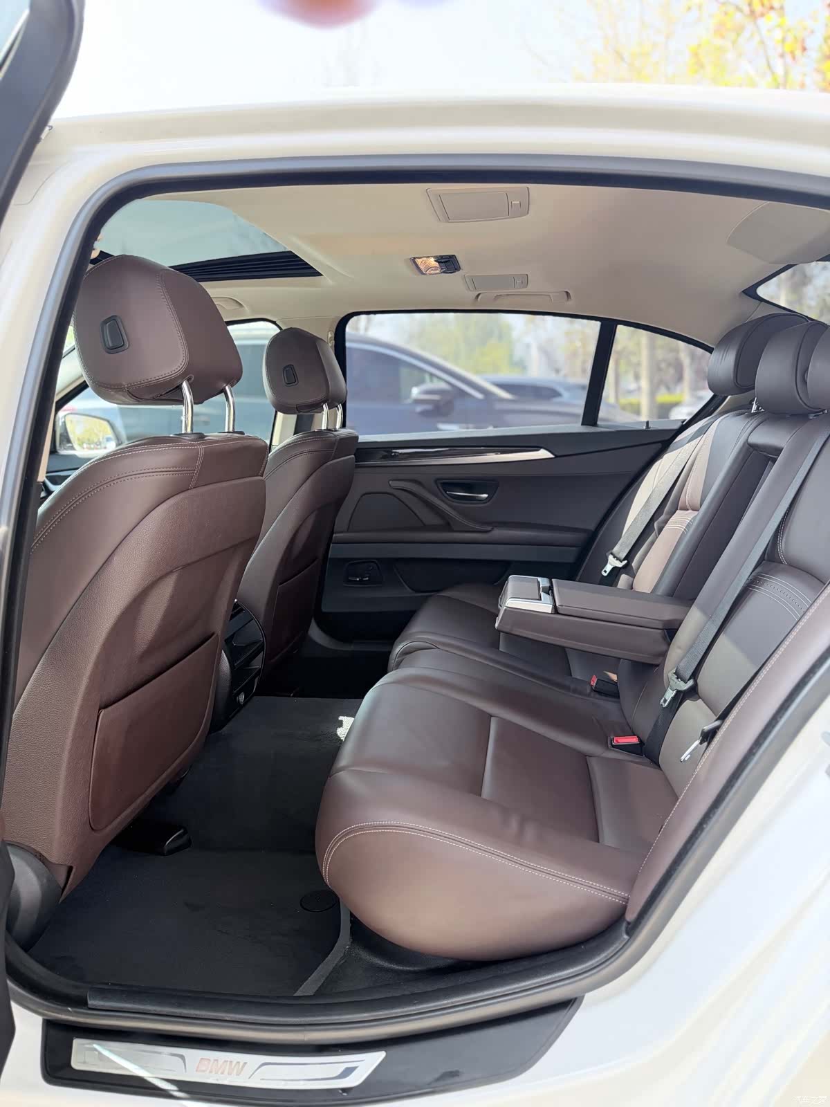 BMW 5 Series, 2017 9