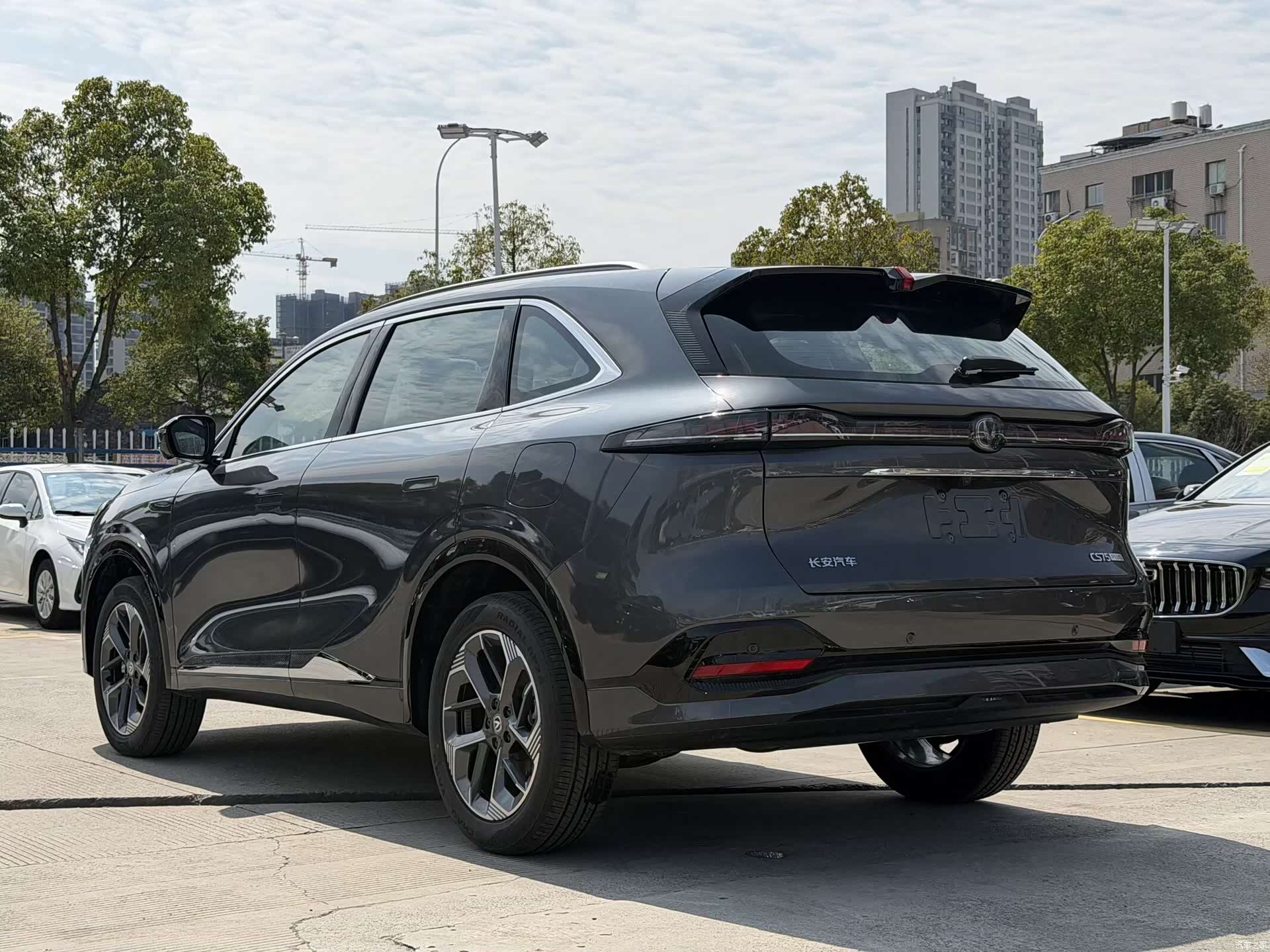 Changan CS75, 2026 4