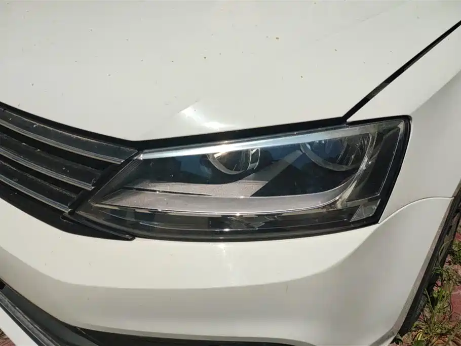 Volkswagen Sagitar Volkswagen Sagitar