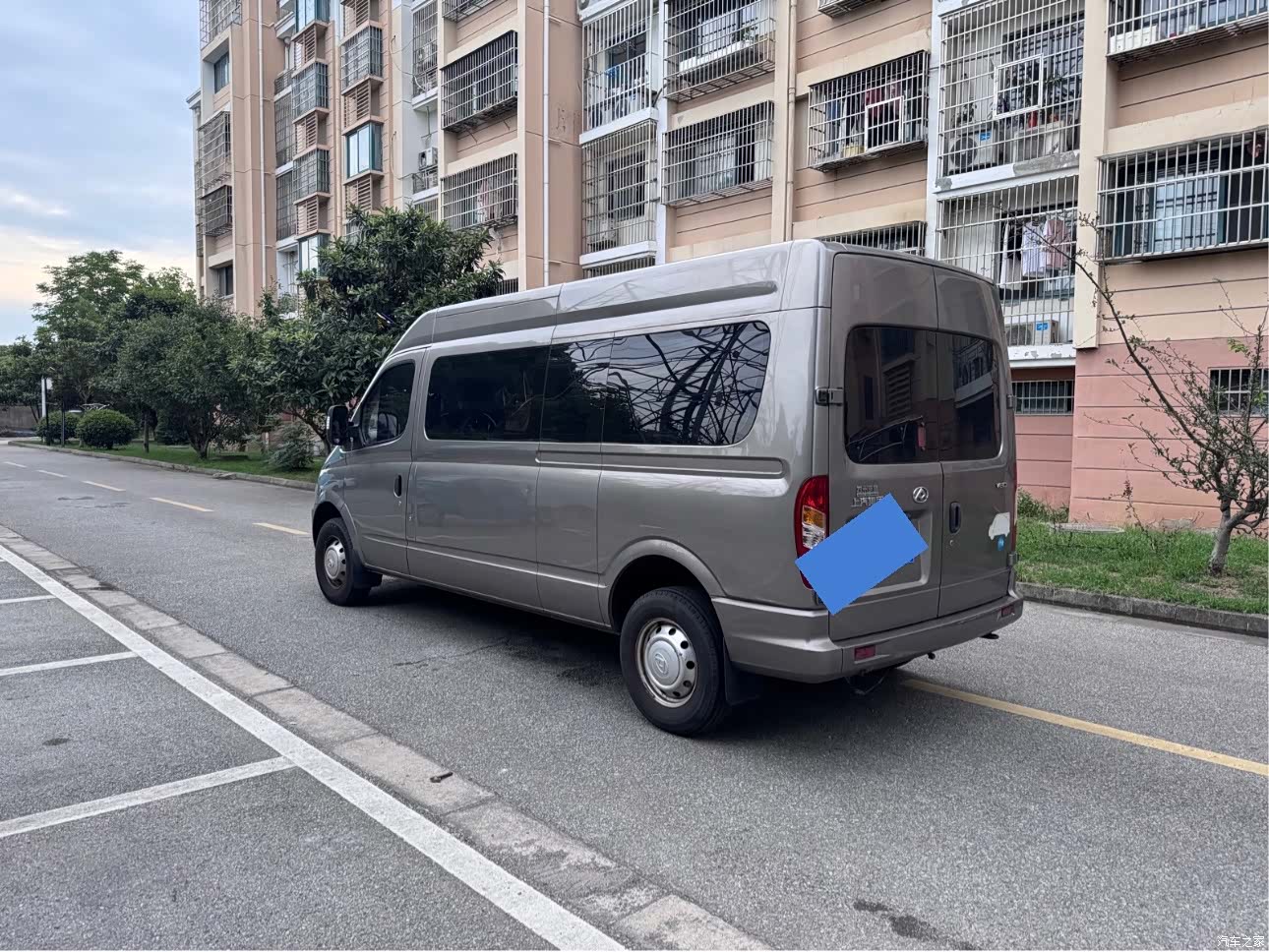 Maxus V80, 2022 3