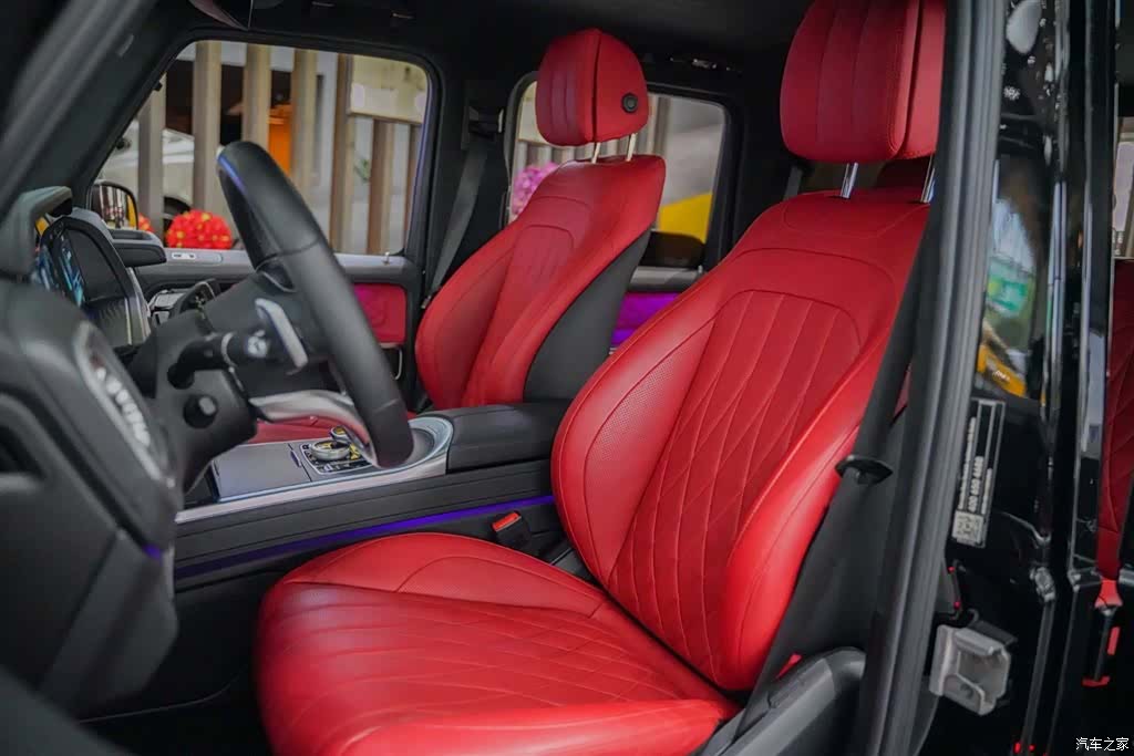 Mercedes-Benz G-Class, 2023 12