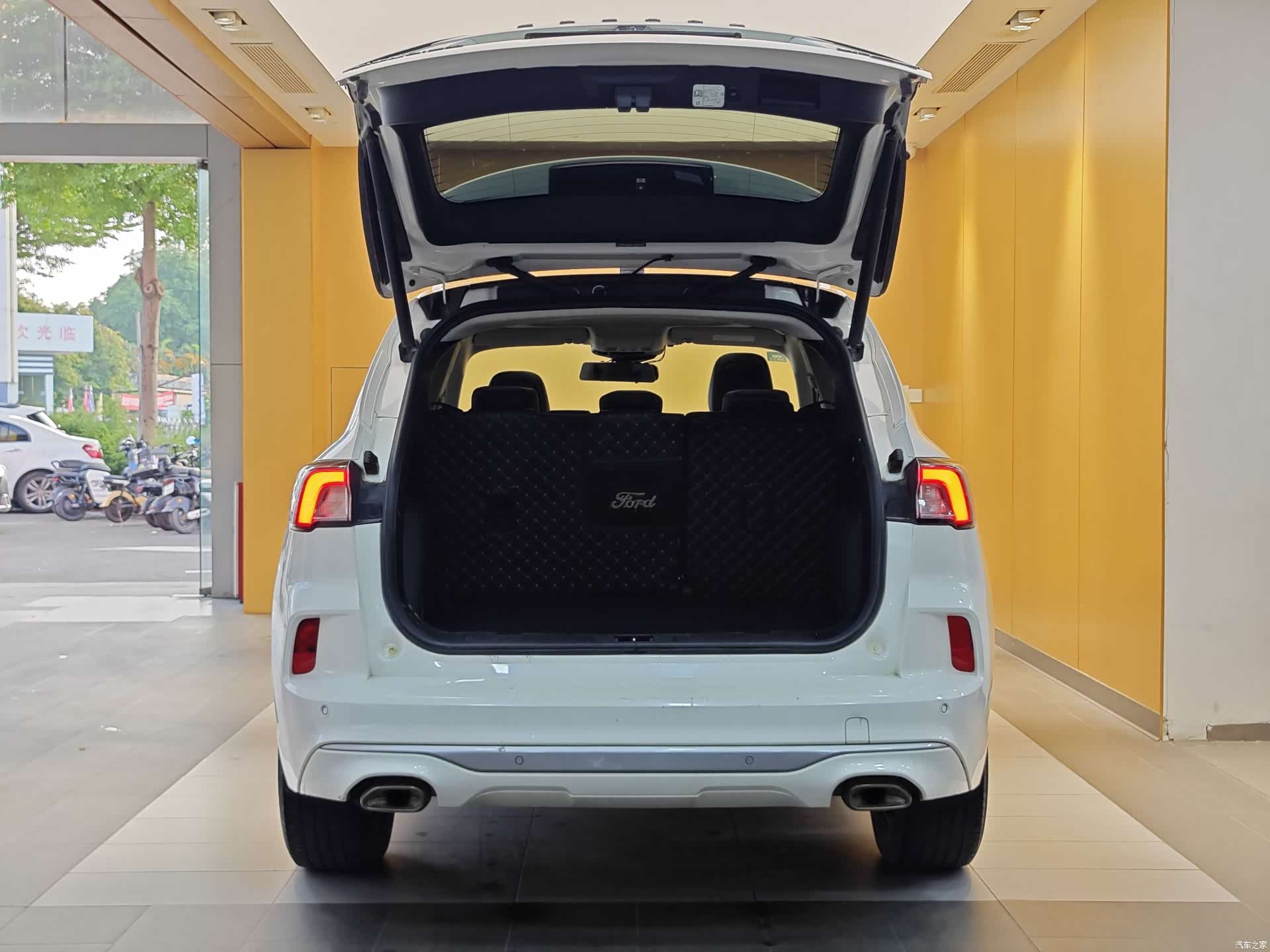 Ford Escape, 2020 28