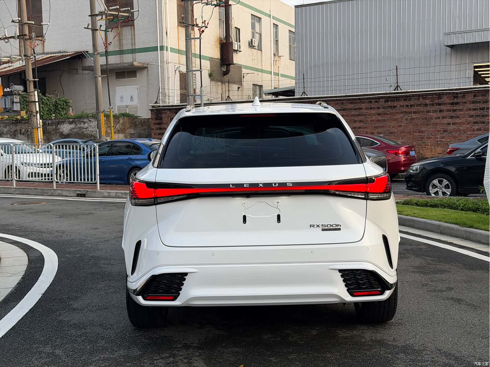 Lexus RX, 2023 11