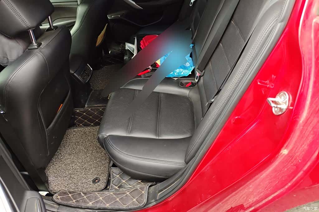 Mazda Atenza, 2017 11