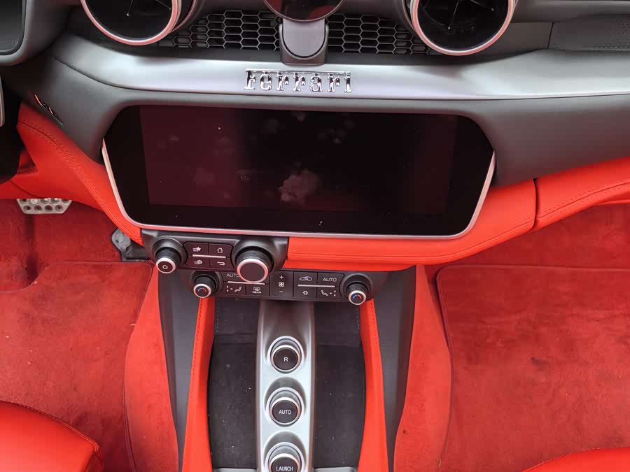 Ferrari Portofino 2019, фото 18