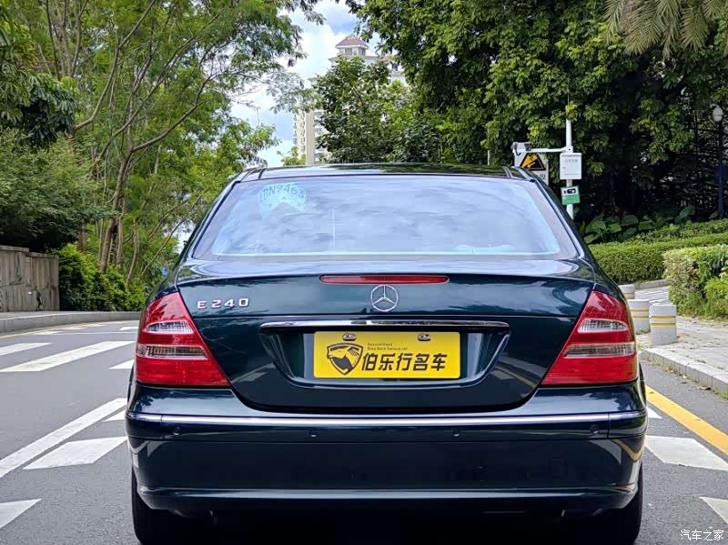 Mercedes-Benz E-Class, 2006 19