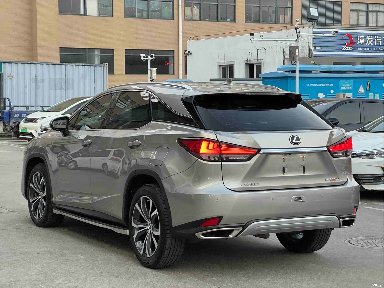 Lexus RX, 2021 9