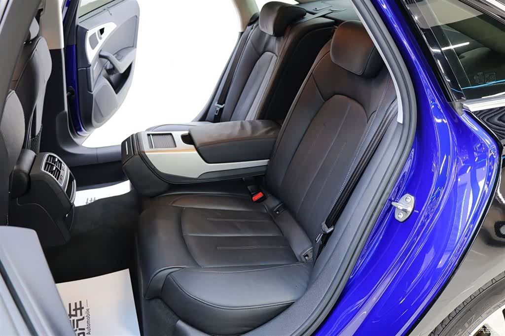 Audi A6L, 2017 28