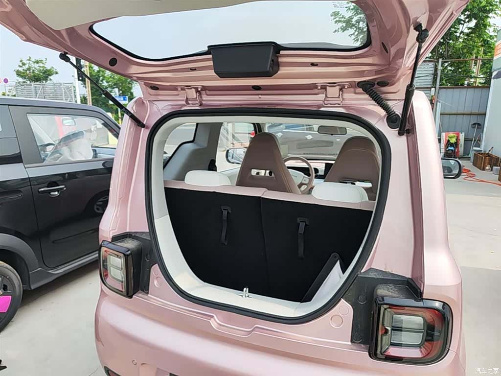 Geely Panda, 2026 19