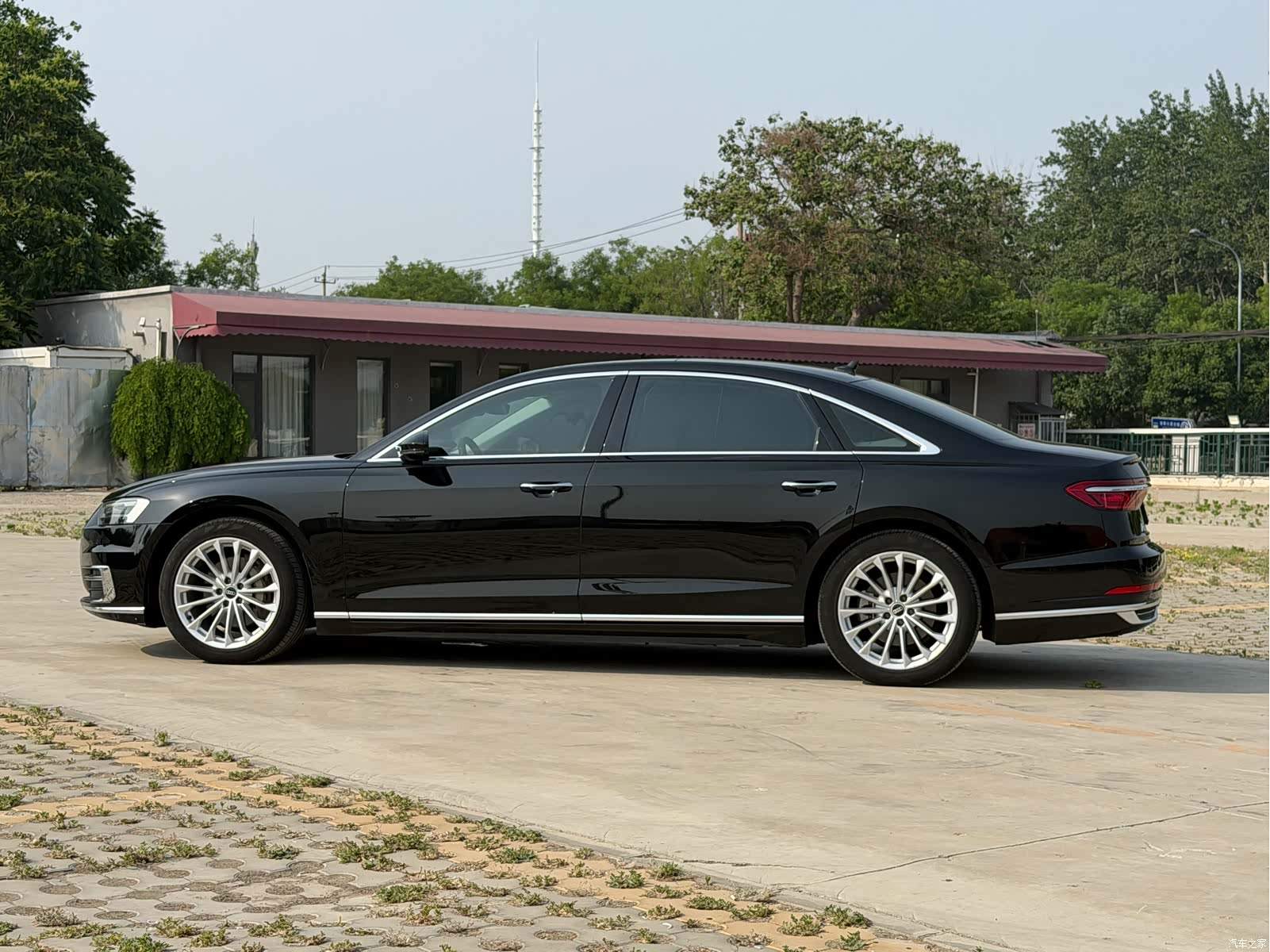 Audi A8L, 2021 все фото