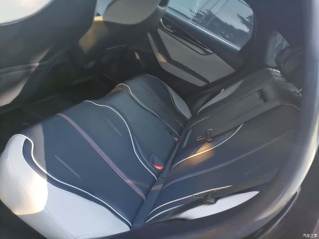 BYD Qin, 2021 13