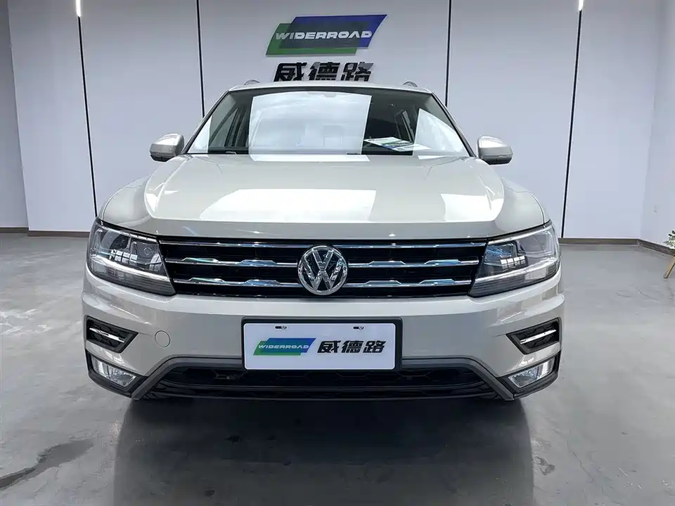 Volkswagen Tiguan L Volkswagen Tiguan L