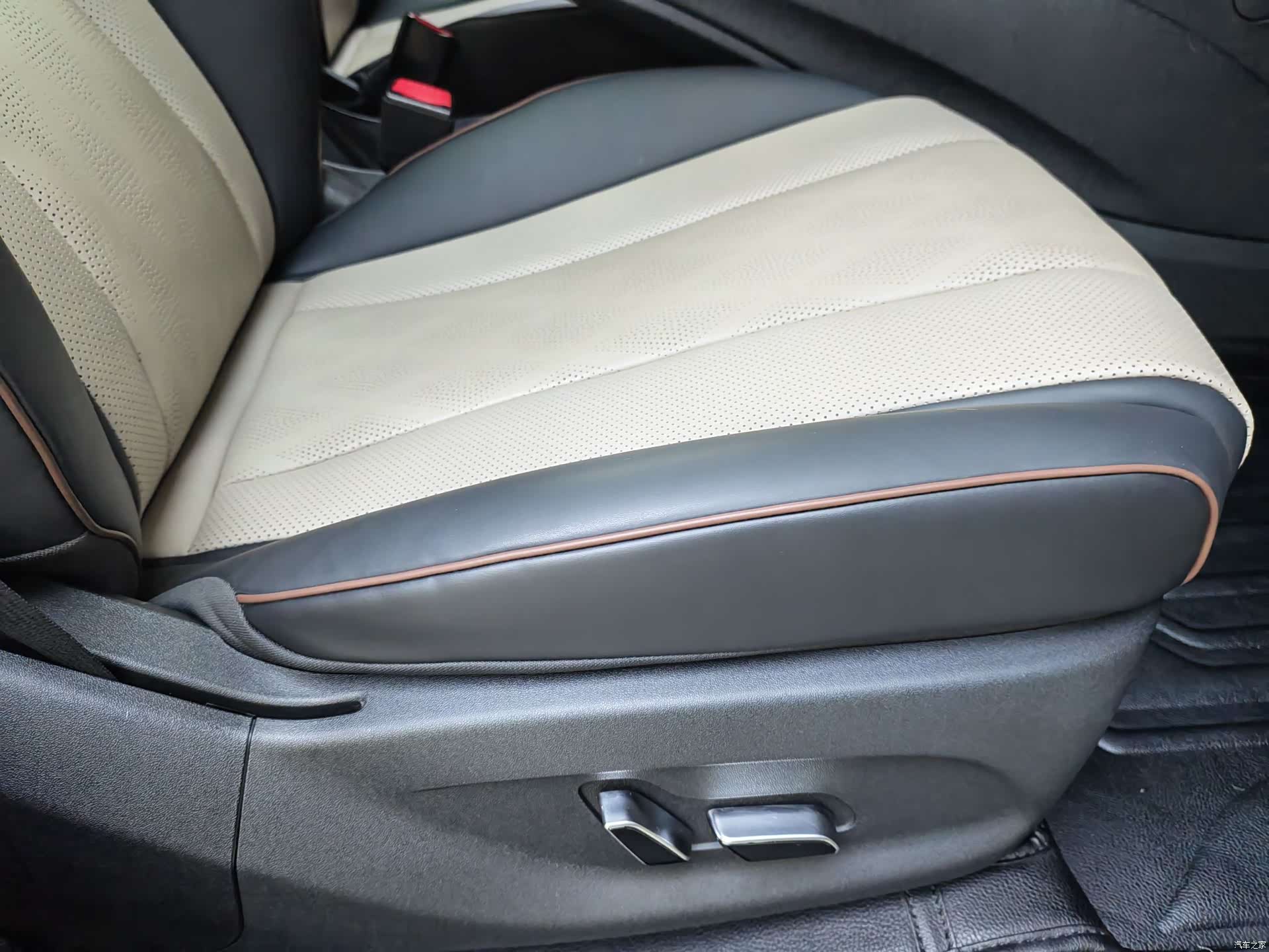BYD Dolphin, 2024 9