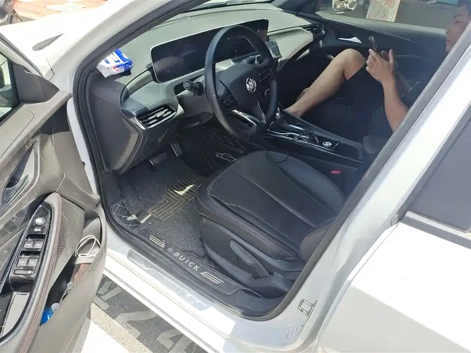 Buick Weilang Buick Weilang